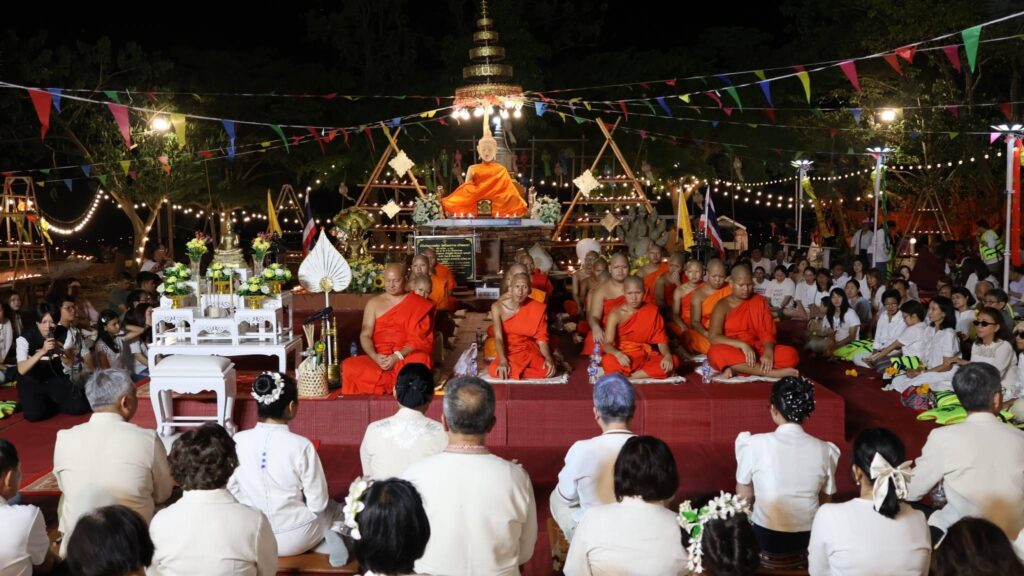 พิธีสงฆ์ท่ามกลางแสงประทีป ณ วัดติโลกอาราม วันที่ 31 พฤษภาคม 2569