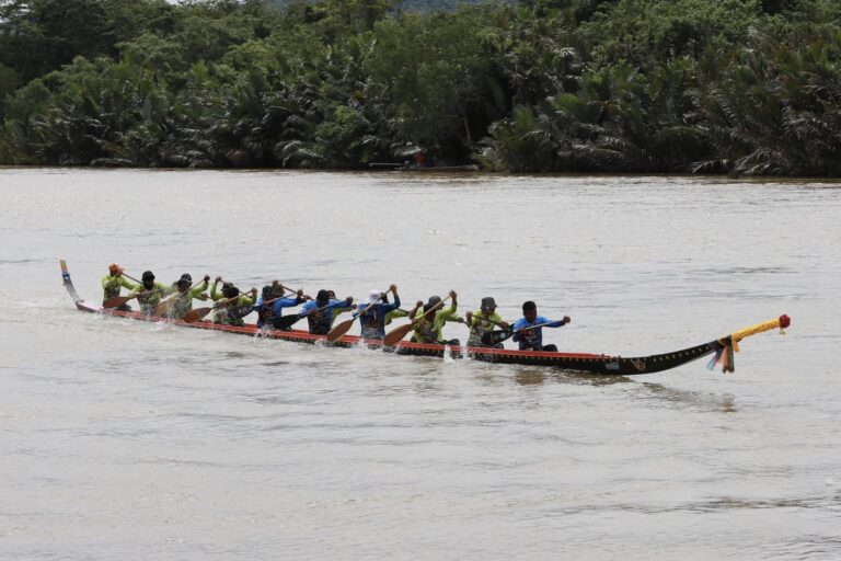งานประเพณีเสด็จพระแข่งเรือ อำเภอกระบุรี ระนอง 2569