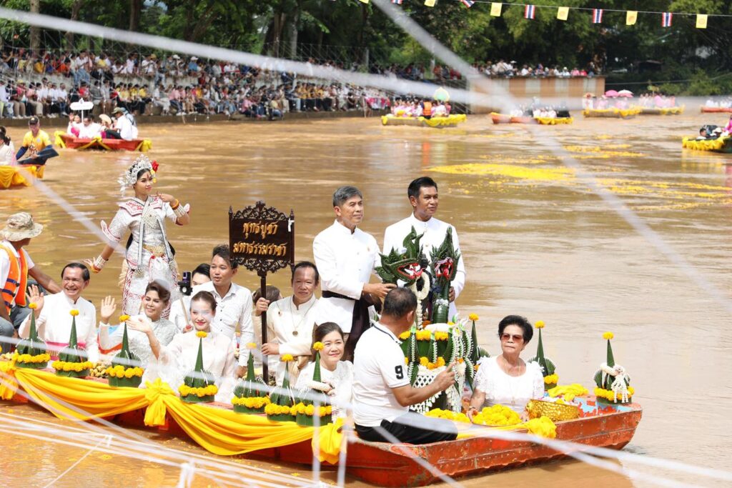 ขบวนเรืออัญเชิญองค์พระในแม่น้ำป่าสัก ปี 2568