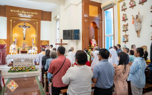 ฉลองวัดแม่พระราชินีแห่งสากลโลก กาญจนบุรี 2569