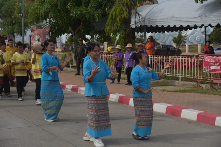 งานประเพณีแห่เทียนพรรษาจังหวัดสุพรรณบุรี 2569