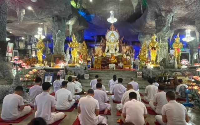 ปฏิบัติธรรมฟื้นฟูศีลธรรม จังหวัดพะเยา ตลอด 1 พรรษา 2569