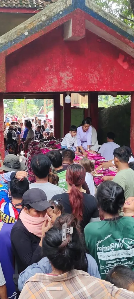 พิธีไทยทานทิ้งกระจาด สำนักสงฆ์ถ้ำกลองทิพย์ จันทบุรี 2569