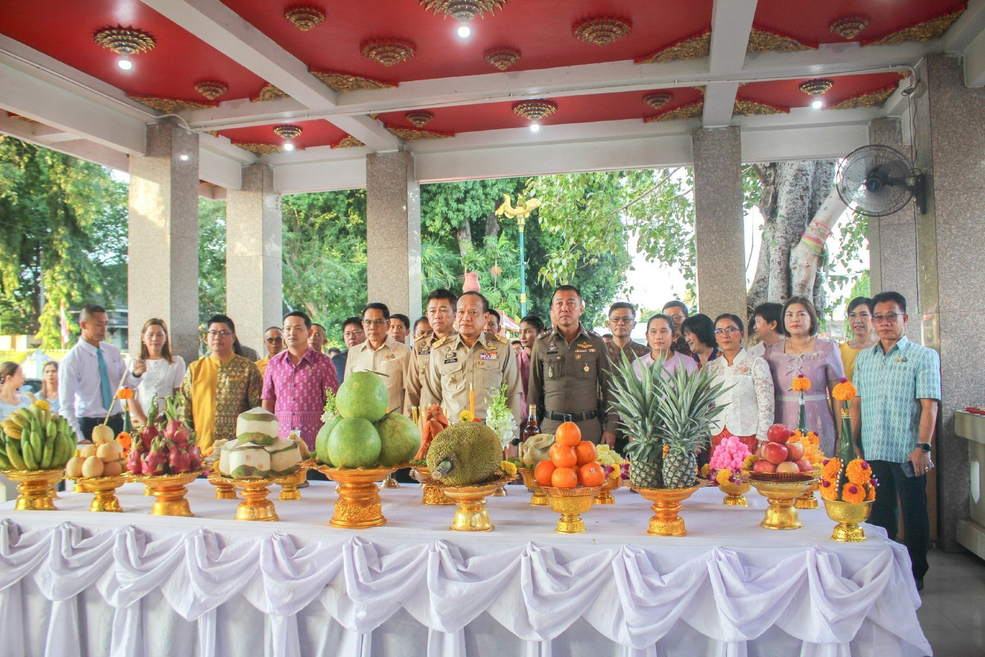 คณะผู้จัดงานร่วมพิธีสักการะสิ่งศักดิ์สิทธิ์ก่อนงานสัปดาห์สะพานข้ามแม่น้ำแควและงานกาชาด ปี 2567