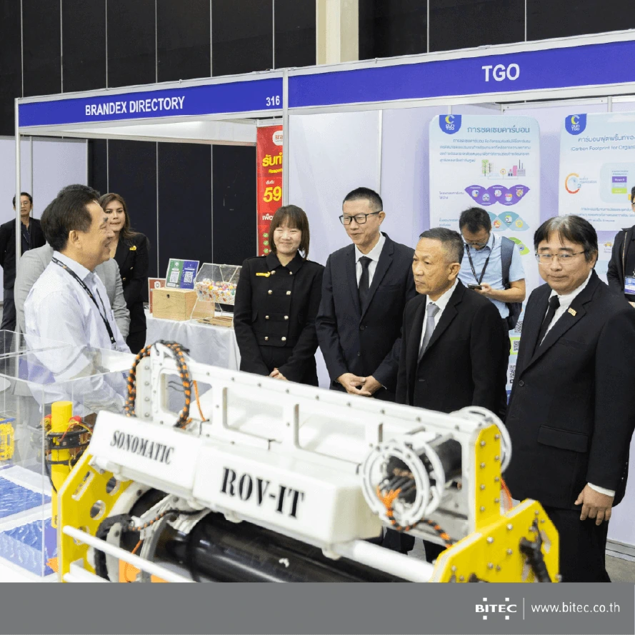 ผู้ร่วมงานชมนวัตกรรมในกลุ่มงาน Oil & Gas Thailand 2025