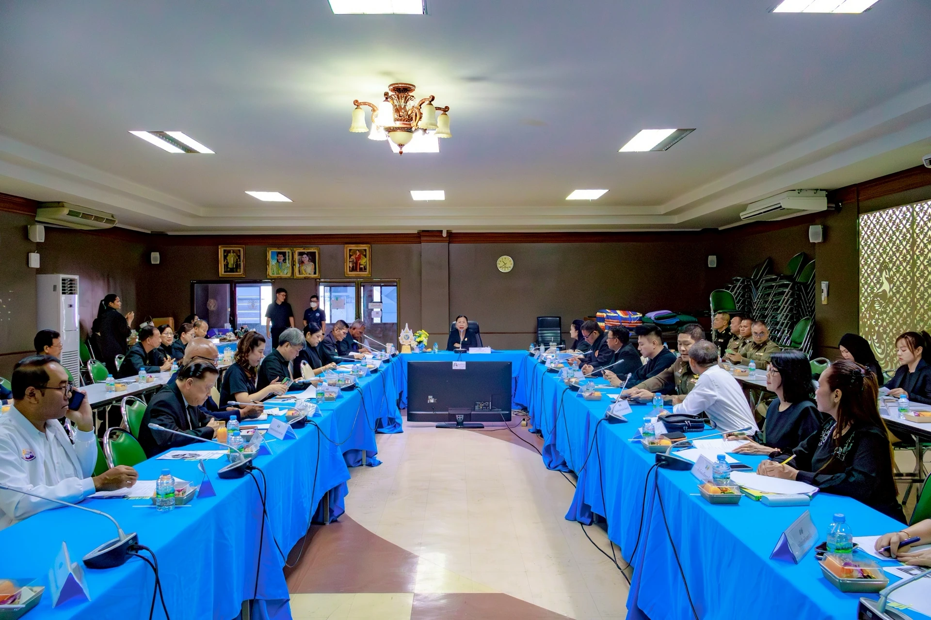 ภาพกว้างการประชุมเตรียมเพชรบุรีมาราธอนครั้งที่ 4 ปี 2568