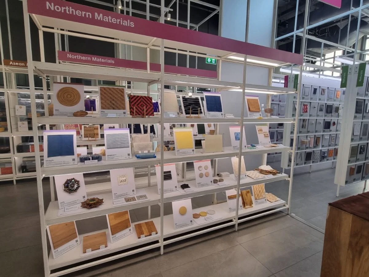 ชั้นวาง Northern Materials ของ Crafting From The North ที่ MDIC