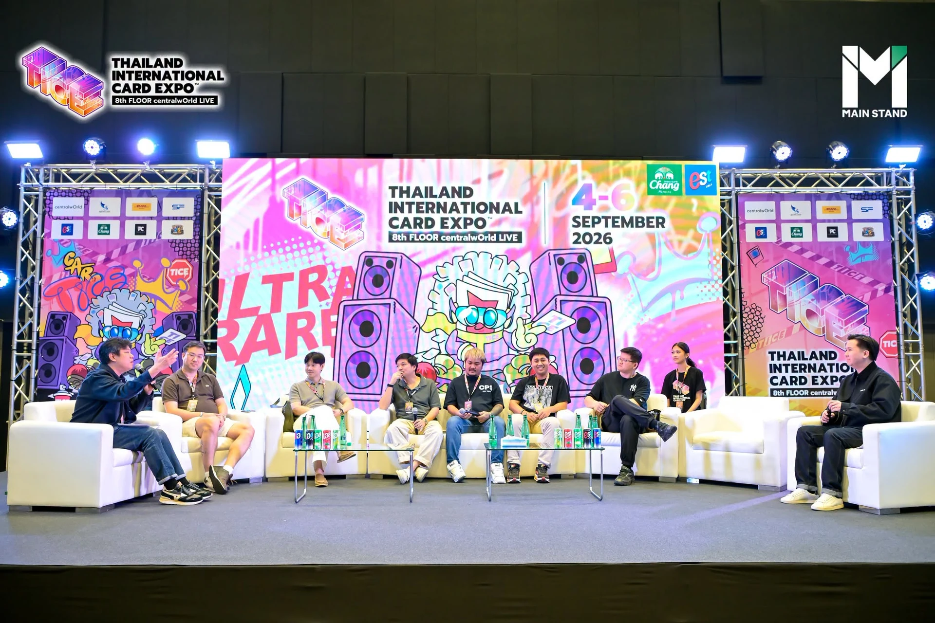 ภาพรวมเวทีเสวนาพร้อมป้าย Thailand International Card Expo วันที่ 4–6 September 2026 จากข่าวชุดเดียวกัน