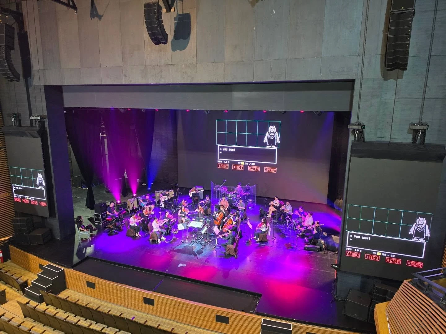 ช่วงซาวด์เช็กที่ SiamPic Hall จากโพสต์ของ Metropolitan Festival Orchestra