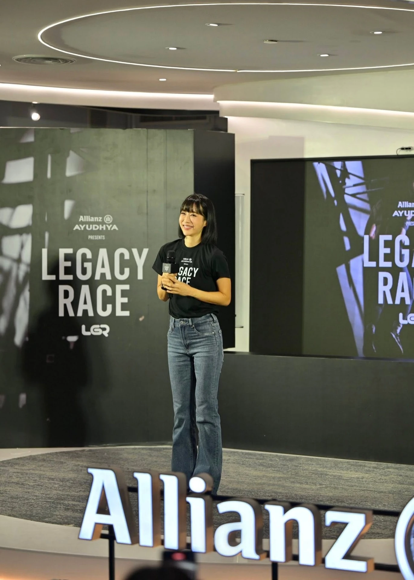 เวทีในงานเปิดตัว LEGACY RACE ก่อนวันแข่งขัน