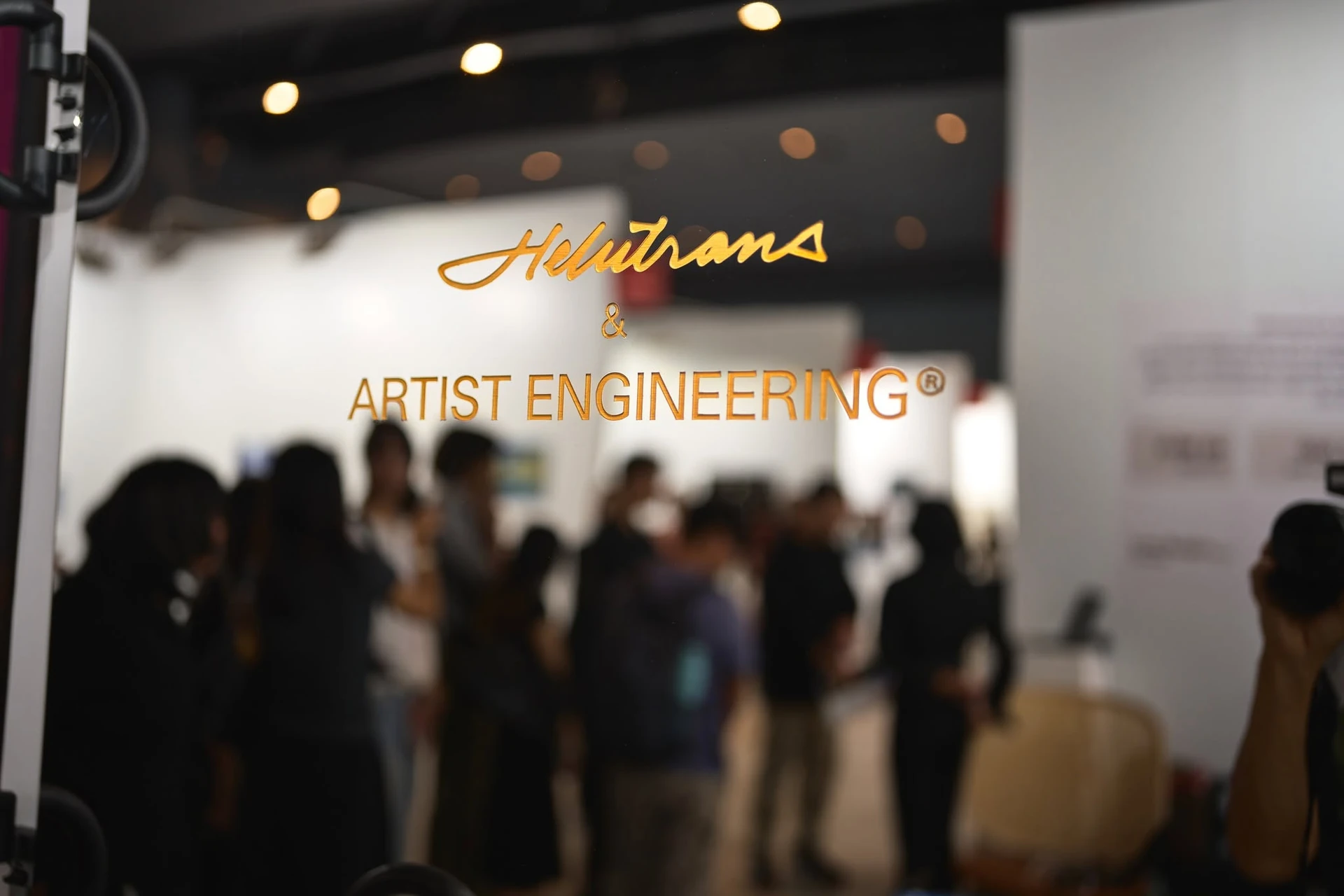 พื้นที่จัดแสดงภายในงาน art bangkok 2026 จากอัลบั้มรายงานของผู้จัด